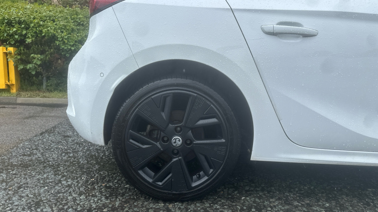Vauxhall Corsa 100kW Elite Nav 50kWh 5dr Auto [7.4kWCh] Electric Hatchback